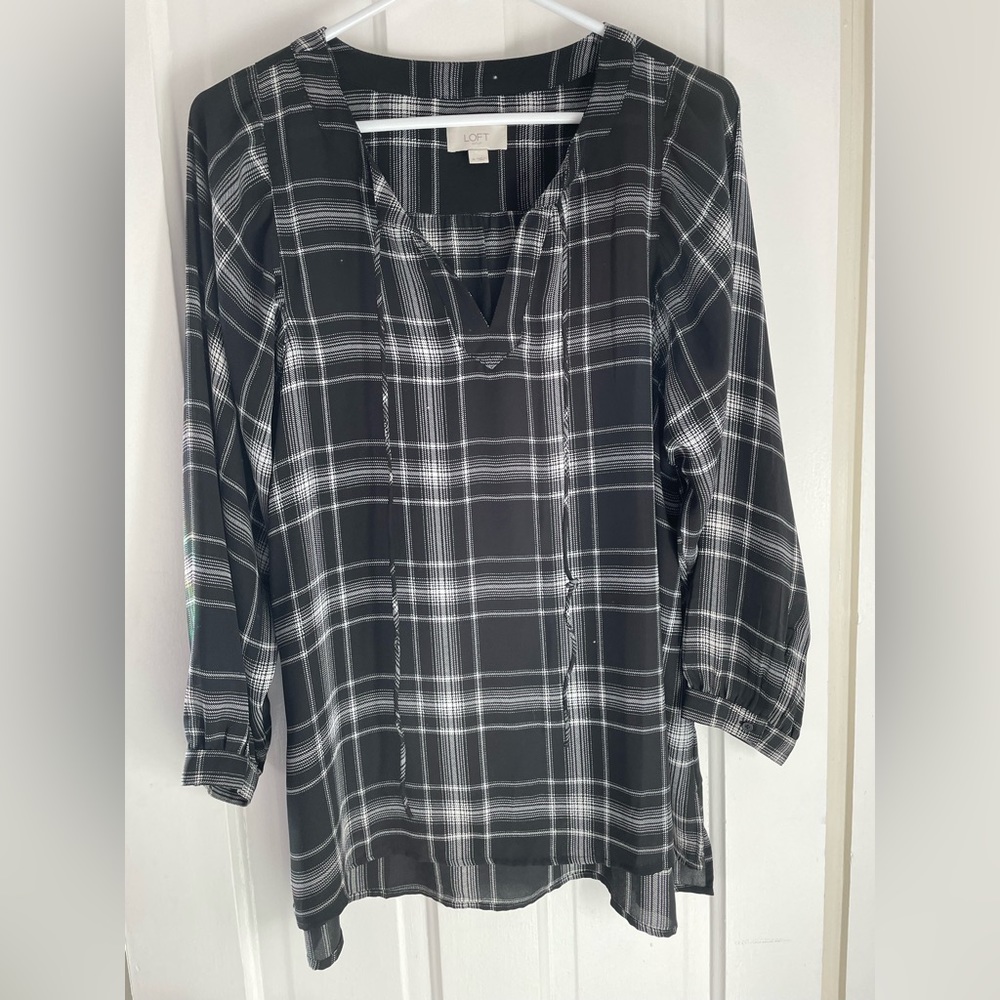 Summer lightweight tunic by Loft, size M